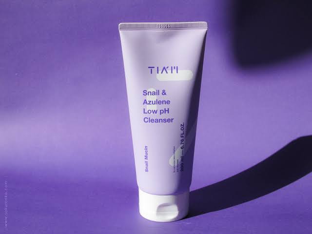 Tiam Snail & Azulene Low pH Cleanser